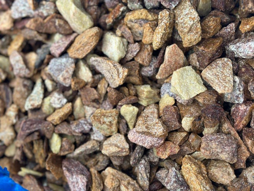 Златолит персиковый декоративная каменная крошка купить в Ногинску