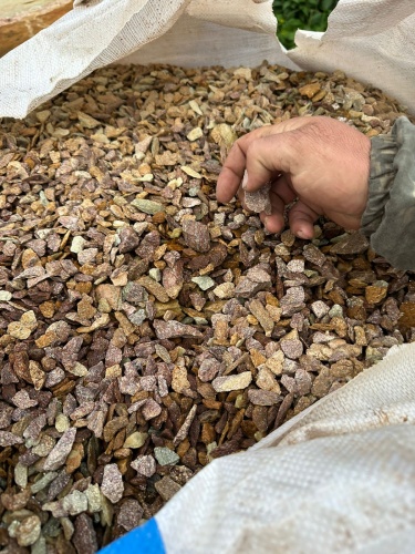 Златолит персиковый декоративная каменная крошка купить в Ногинску