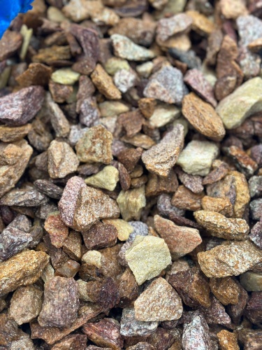 Златолит персиковый декоративная каменная крошка купить в Ногинску