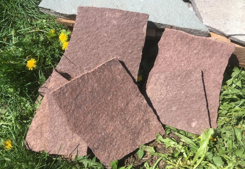 Плитняк лемезит бордовый для цоколя 1,5-2 см купить в Ногинску