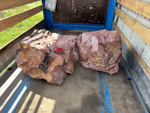 Ландшафтные глыбы красно-фиолетовые 200-1000 килограмм купить в Ногинску